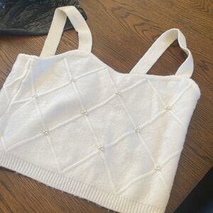 Broadway 38 cream tank top by w pearls, M(matching sweater sold separately) nice